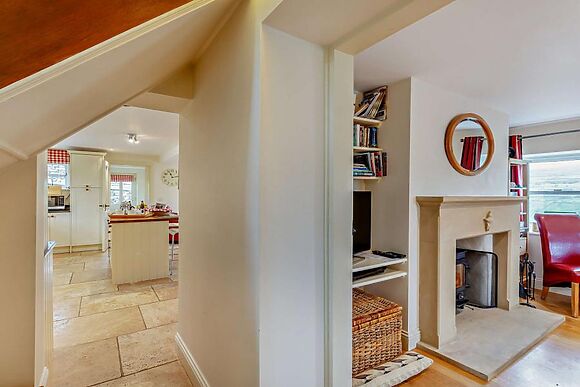 Laykin Cottage