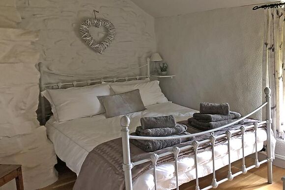 Ty Cerrig Cottage