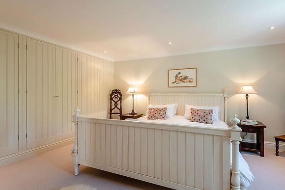 Heath Lodge