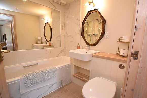 Rainbarrow Cottage
