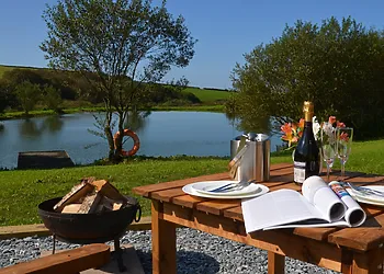 Dine alfresco in warm weather