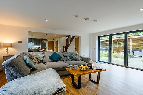 Dragonfly Wild Meadow Cottages