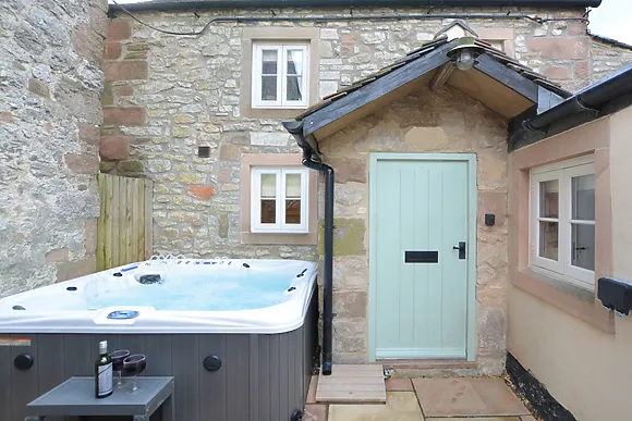 Stowe Cottage