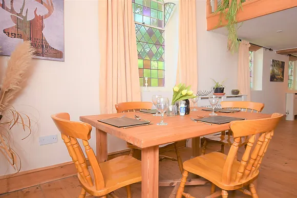 The Olde Chapel School House