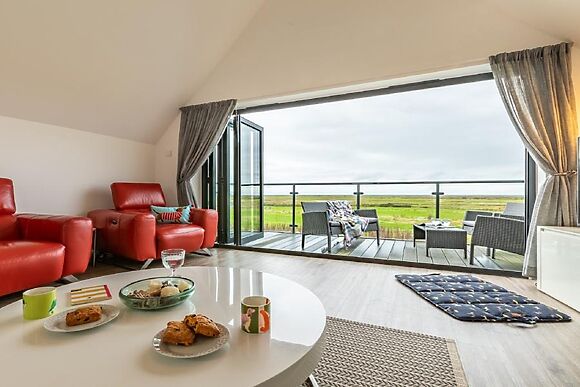 No36 By The Beach