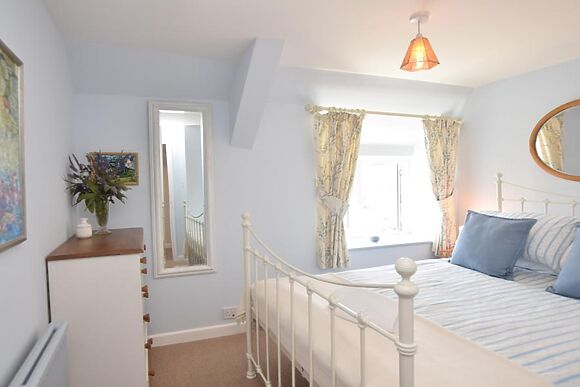 Bredy View Cottage