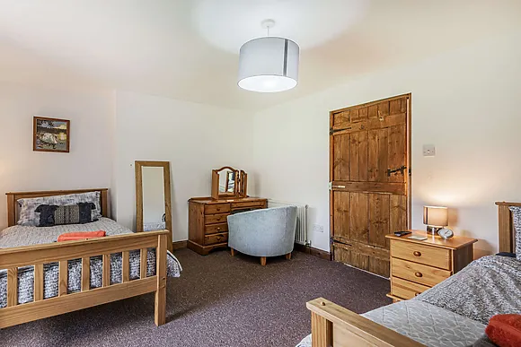 The Watering Hole Gwernfeistrol