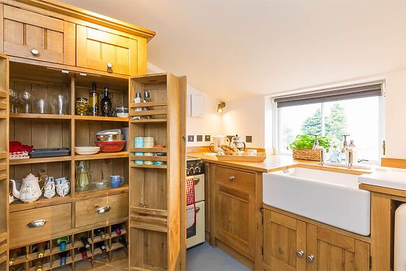 1-Bedroom Hot Tub Cottage in Braemar