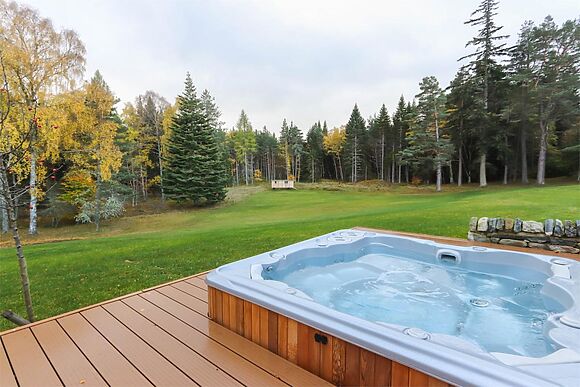 Hill View Lodge