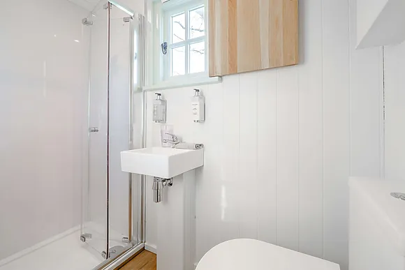 Height Of Winder Shepherds Hut