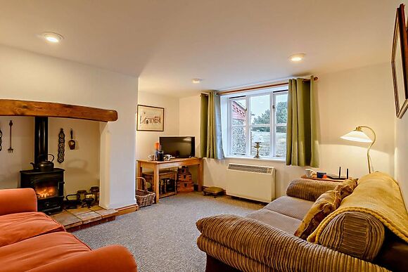 Woodpecker Cottage Warham