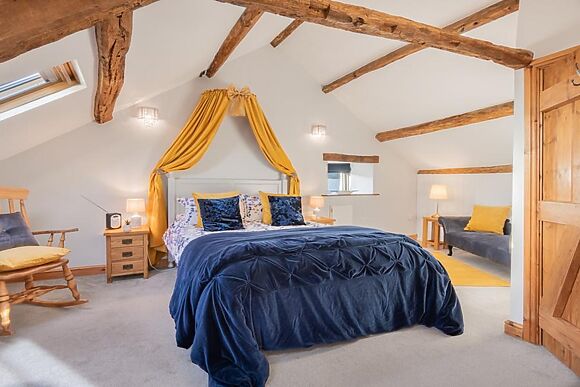 Damson Retreat