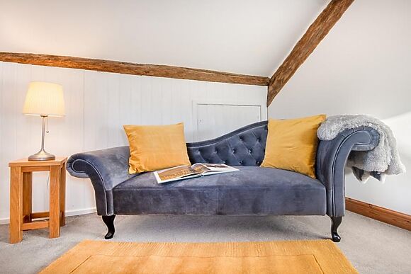 Damson Retreat