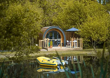 View towards this glamping pod with hot tub