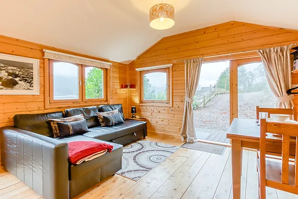 Loch Earn Milestone Cabin