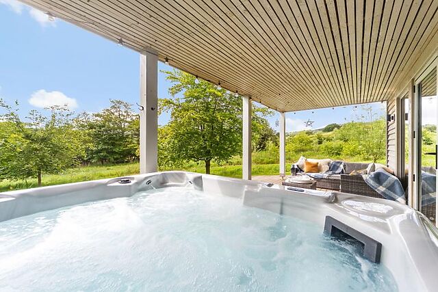 Silver Birch Lodge