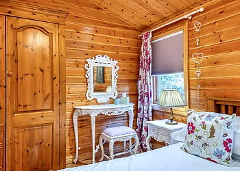 Chic furniture in this bedroom