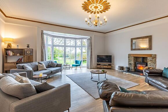 South Blatchborough Manor