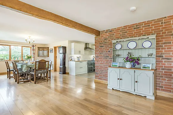 The Malvern Chestnut Lodge