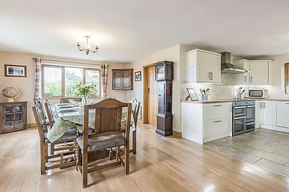 The Malvern Chestnut Lodge