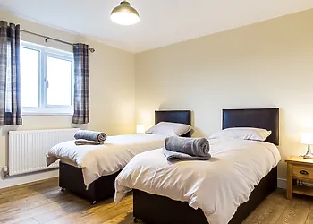 Twin bedroom which can be made into a king-size on request