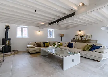 Spacious lounge for cosy evenings