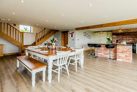 Angelrocks Farmhouse