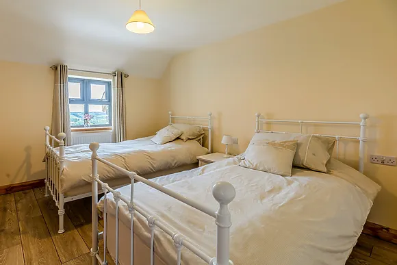 Angelrocks Farmhouse