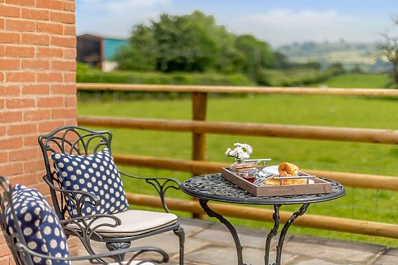 The Cote Kinsham Farm