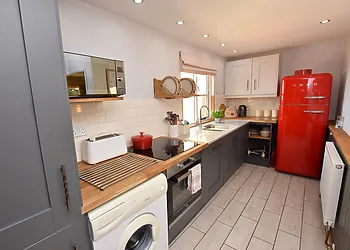 Well-equipped kitchen