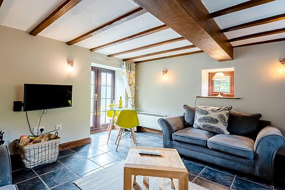 Nodyn Y Nant Llangollen