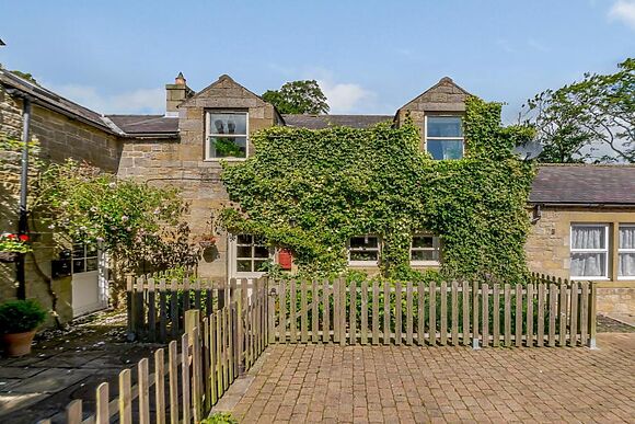 Clematis Cottage Escape