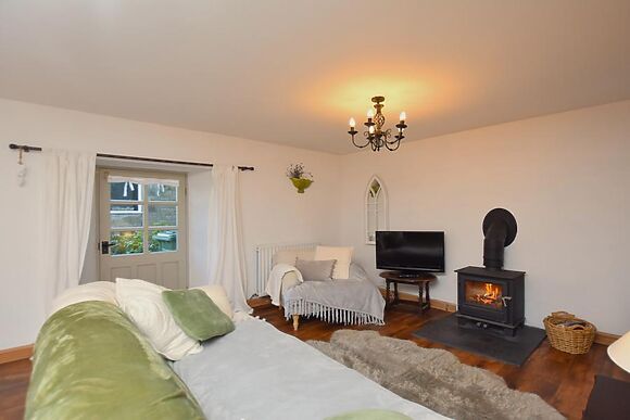 Clematis Cottage Escape