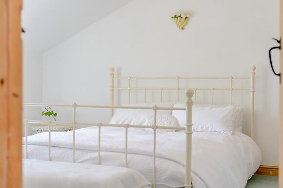 Clematis Cottage Escape