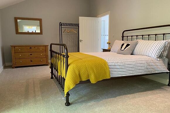 Grooms Cottage At Manor Farm