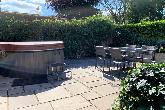 Grooms Cottage At Manor Farm