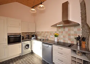 Fully equipt modern Kitchen