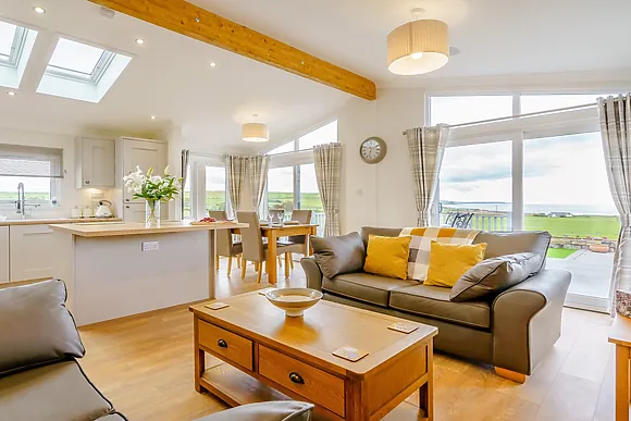 Hillside Longforth Farm Lodge