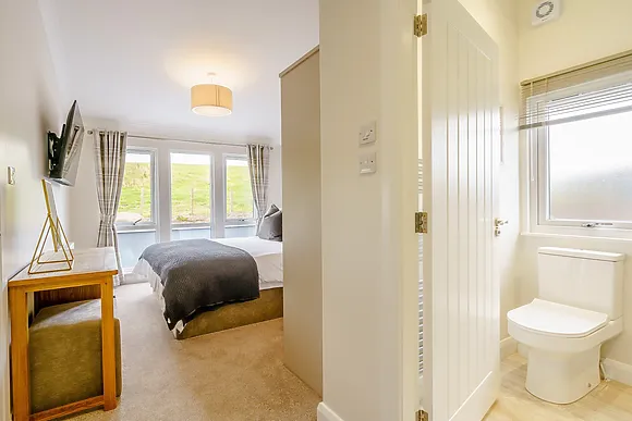 Hillside Longforth Farm Lodge