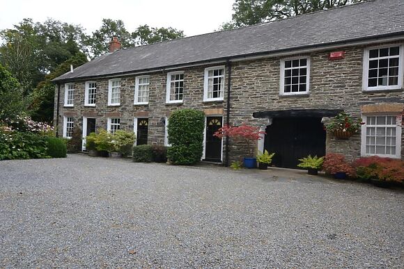 Waterwheel Cottage At Dolgoch Mill