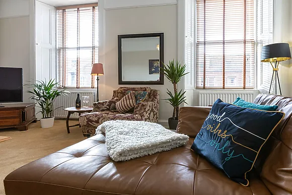 Old Bank House Melrose