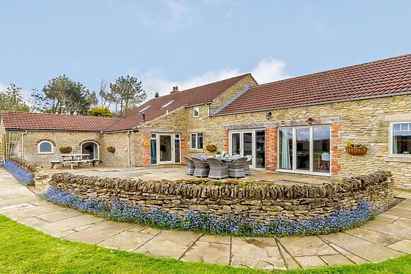 Vale Cottage At Wellspring Farm