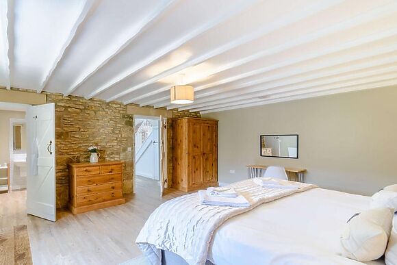 Vale Cottage At Wellspring Farm