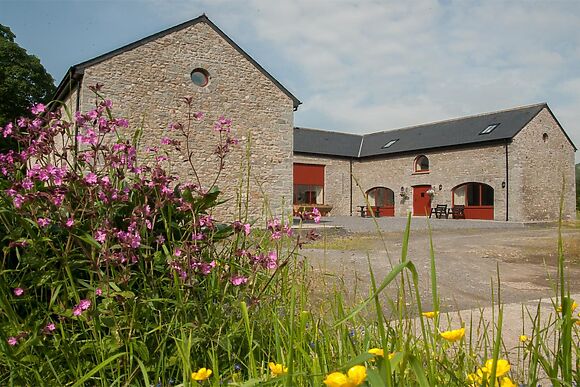 Hobby Stable Cottage