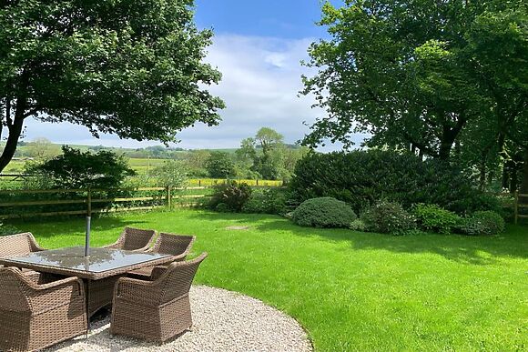 Peakway Farm Cottage