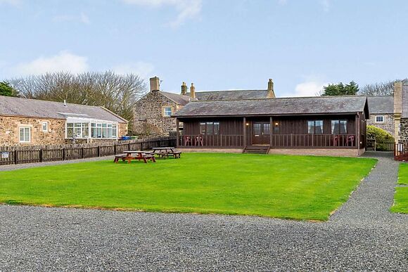 Guinea Fowl Cottage Newton By The Sea