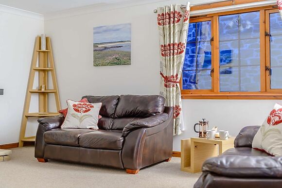 Guinea Fowl Cottage Newton By The Sea
