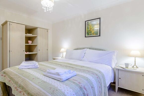 Guinea Fowl Cottage Newton By The Sea