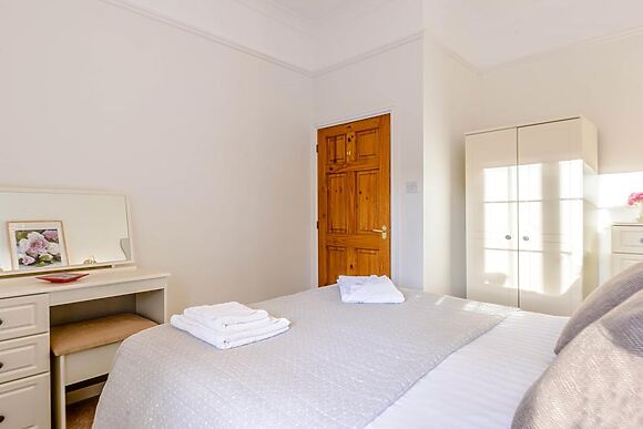 Beach Cottage Newton By The Sea