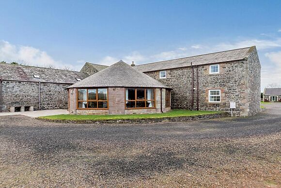 The Old Barn Newton By The Sea